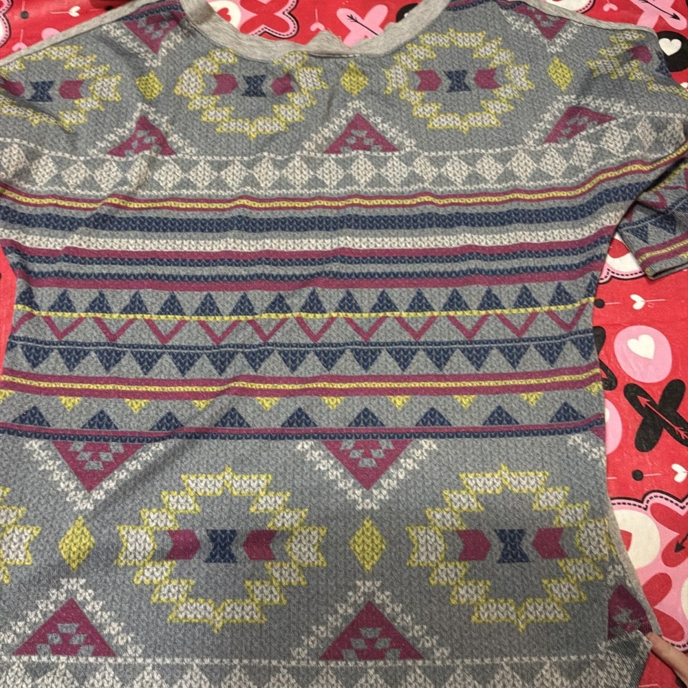 Self Esteem Southwestern Navajo‎ Style Back 3/4 Sleeve Top